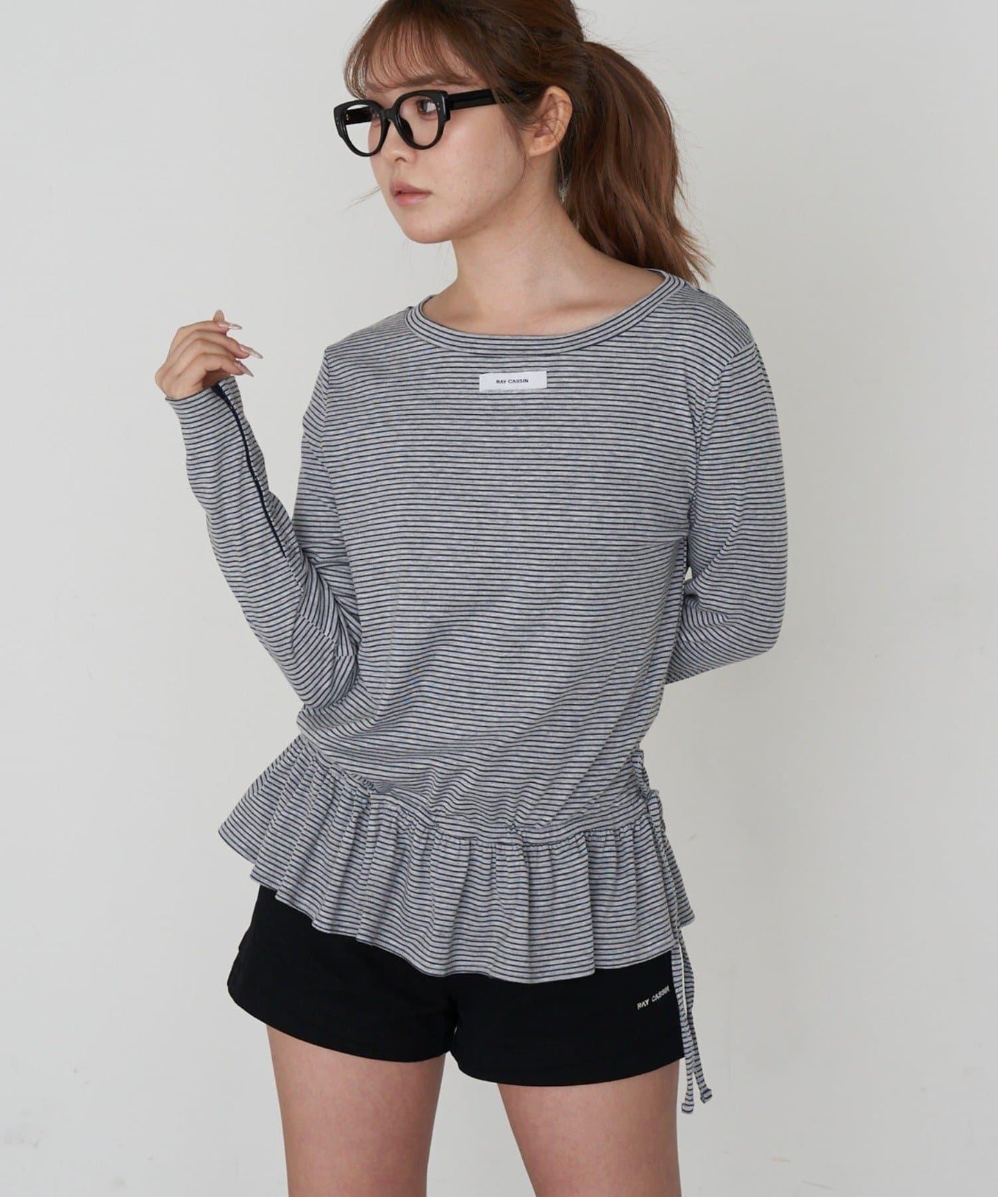 荷葉擺設計長袖T恤