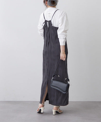 nane 波浪提花圖案吊帶連衣裙