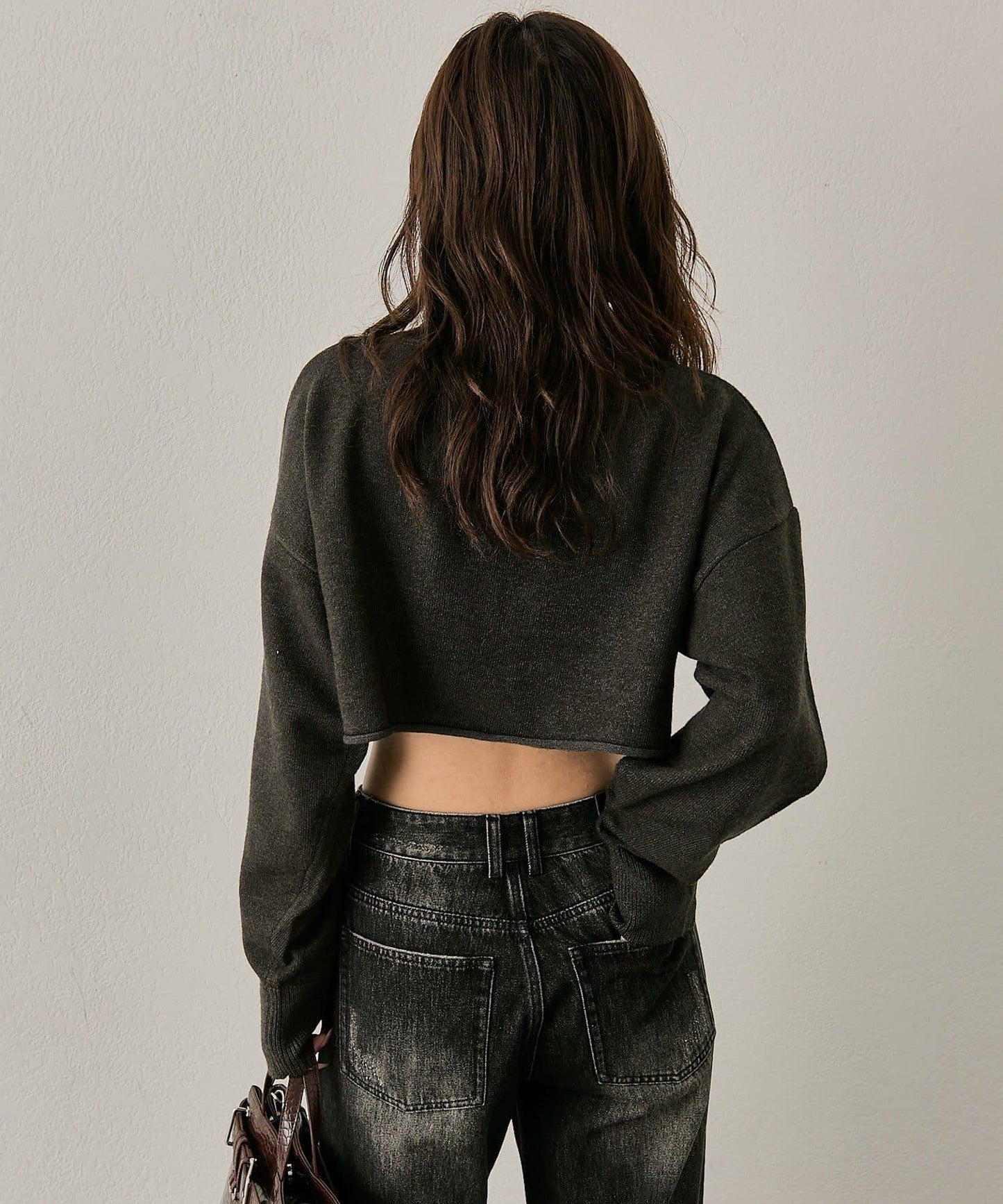 mline 短款高領針織上衣