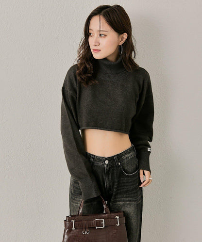 mline 短款高領針織上衣