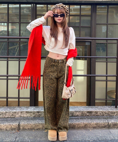 RAY CASSIN 皮革貼片圍巾