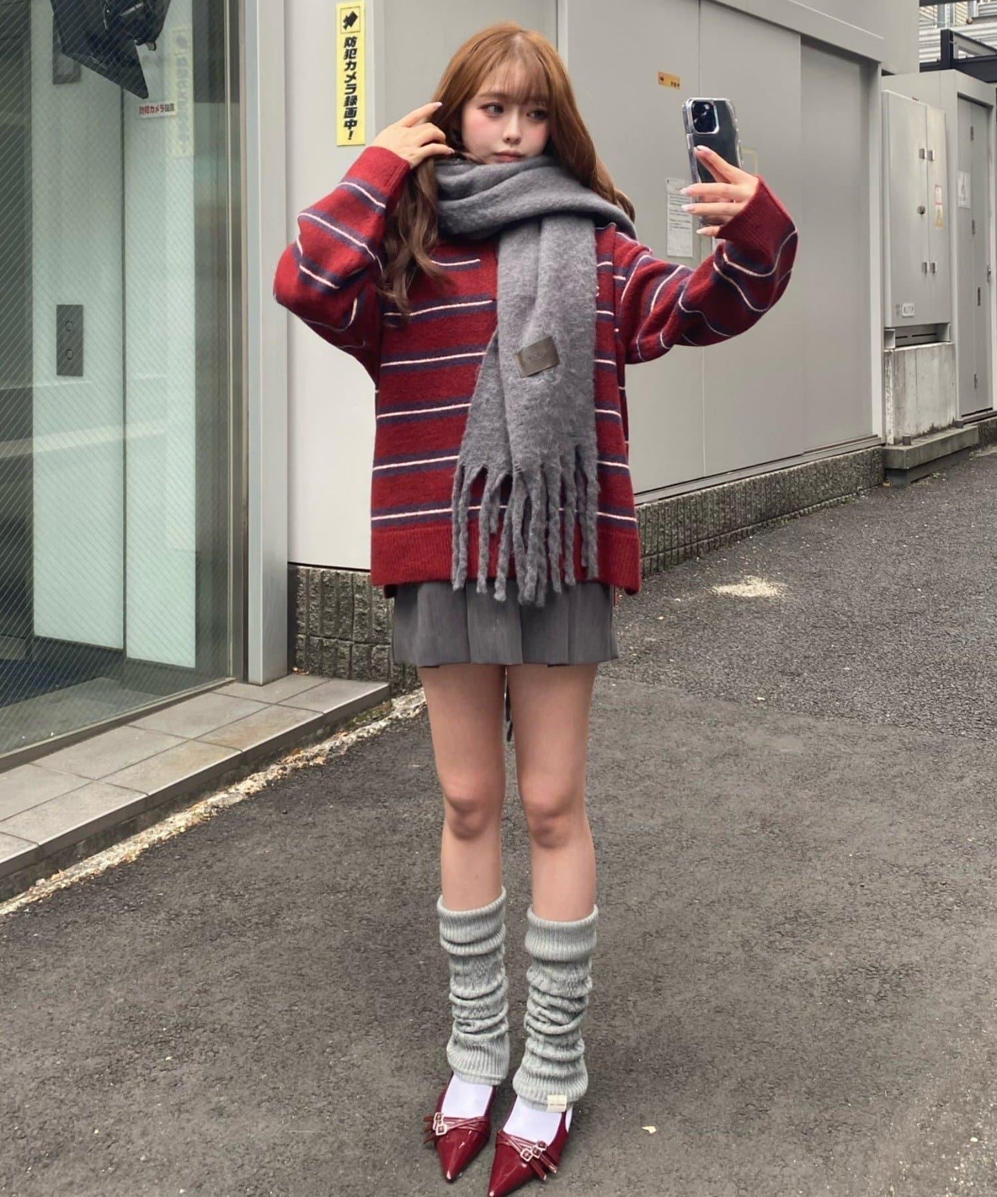 RAY CASSIN 皮革貼片圍巾