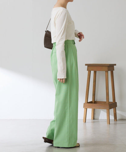 一件即可完成搭配 仿疊穿設計 長袖T恤