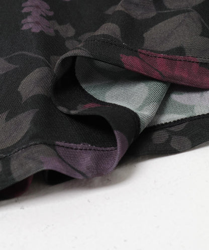 花卉圖案半高領上衣 AMOMENTO FLORAL MOCK NECK TOP