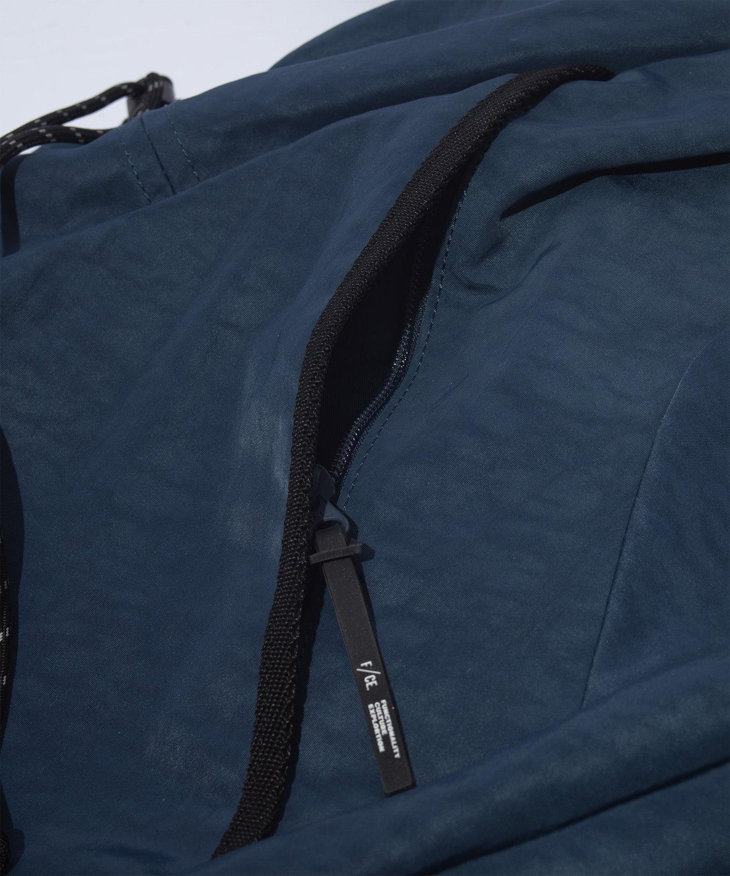 質感斜紋 TEXTURED TWILL FUROSHIKI 2WAY SHOULDER 肩包