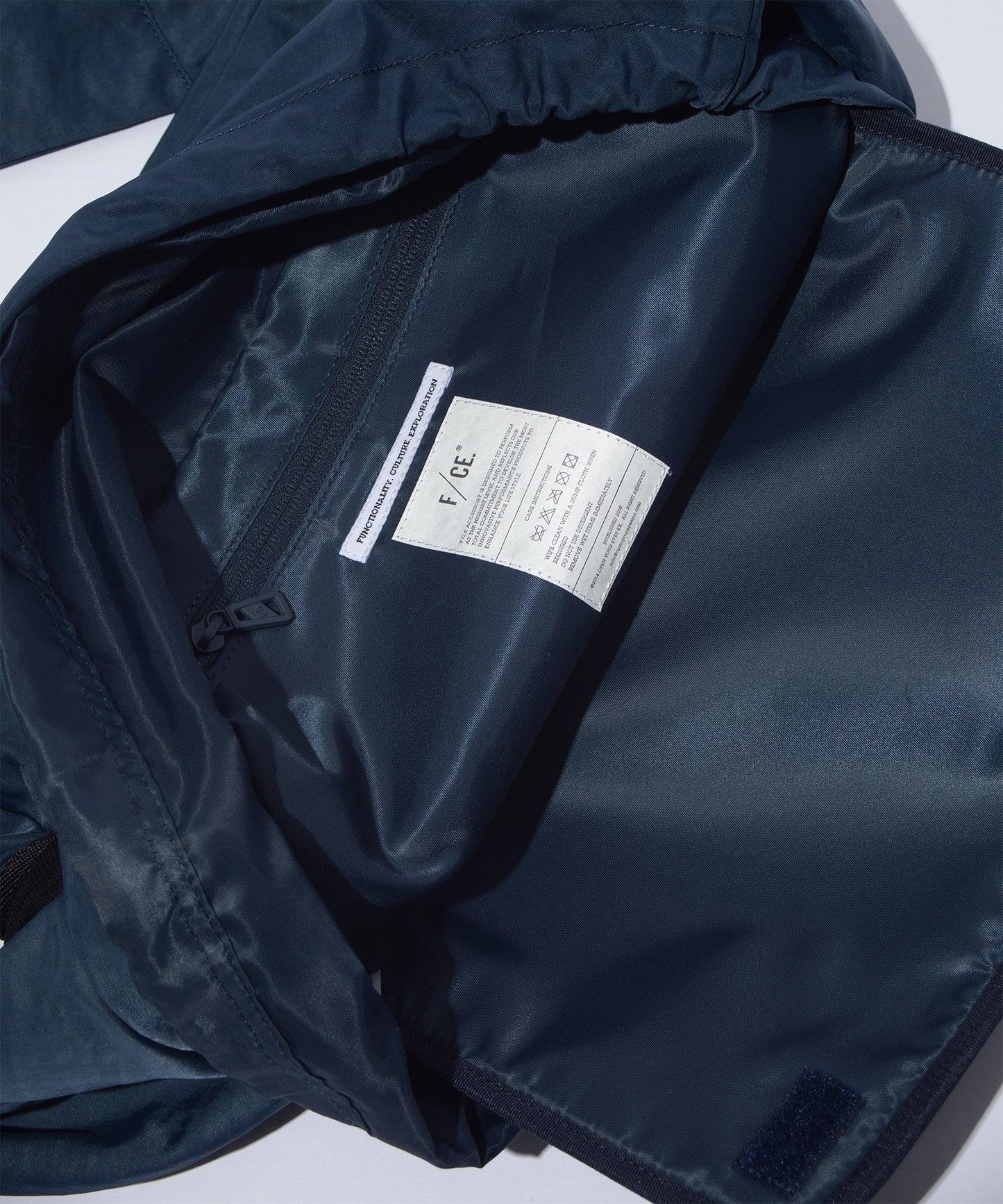 質感斜紋 TEXTURED TWILL FUROSHIKI 2WAY SHOULDER 肩包