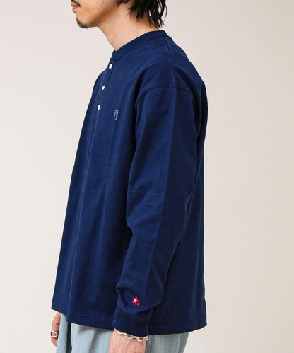 BOY刺繡 內裡漸變 亨利領 長袖T恤