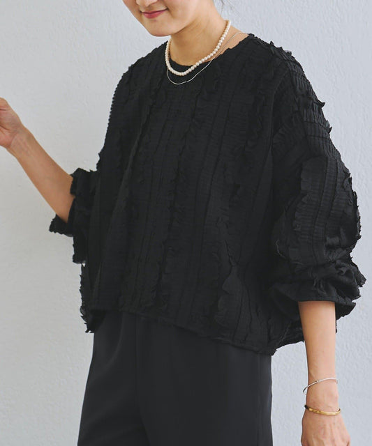 《LIVETRT》 荷葉邊提花套頭衫
