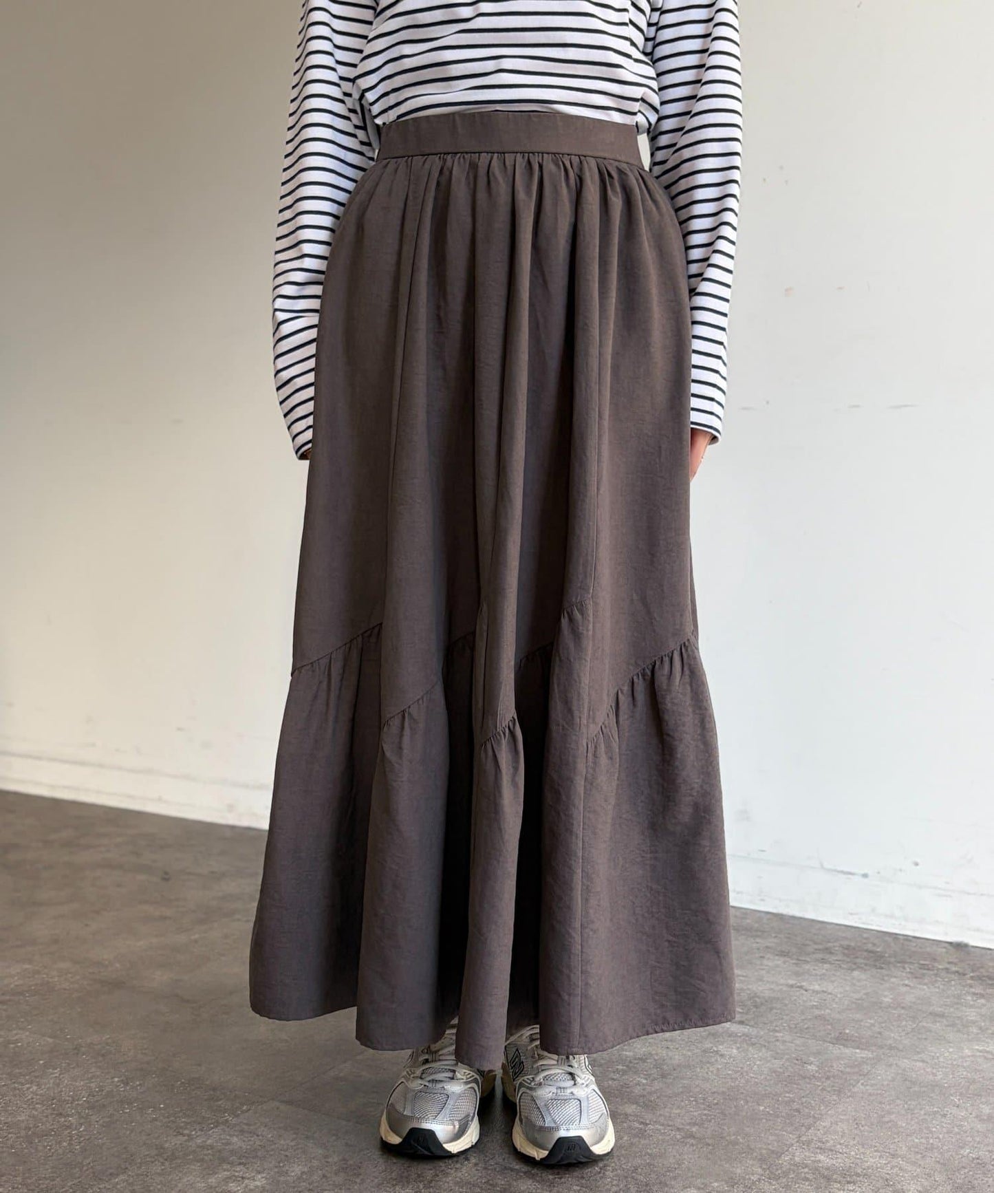 麂皮層疊傘擺半身裙