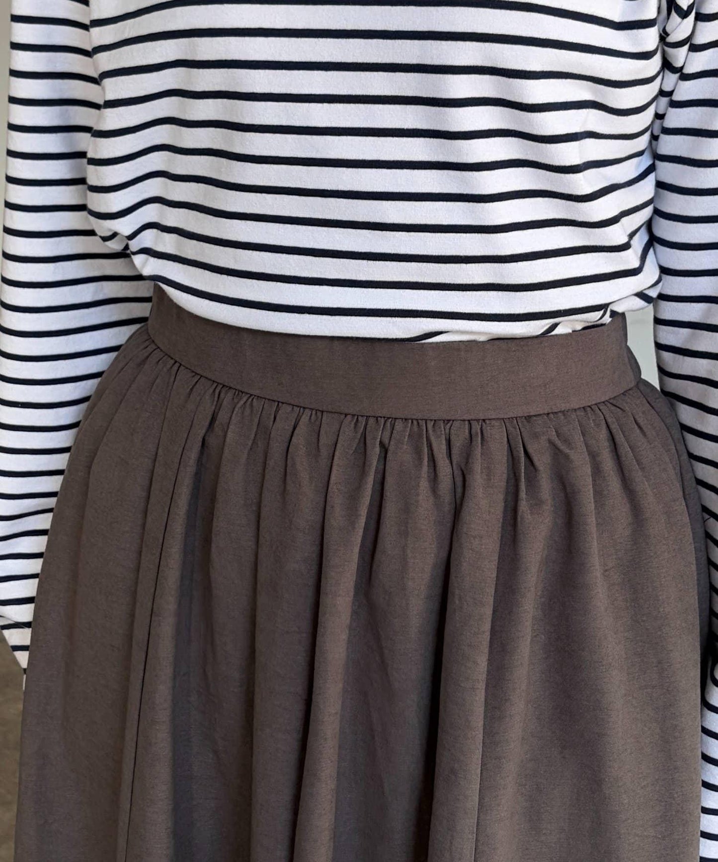 麂皮層疊傘擺半身裙