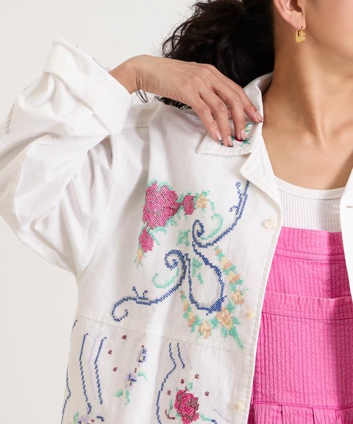 開領刺繡襯衫夾克