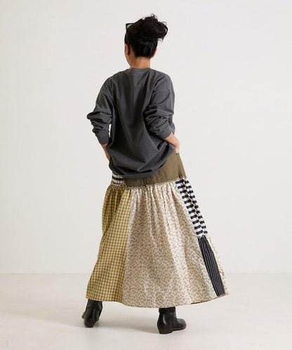 花卉與格紋拼接半身裙