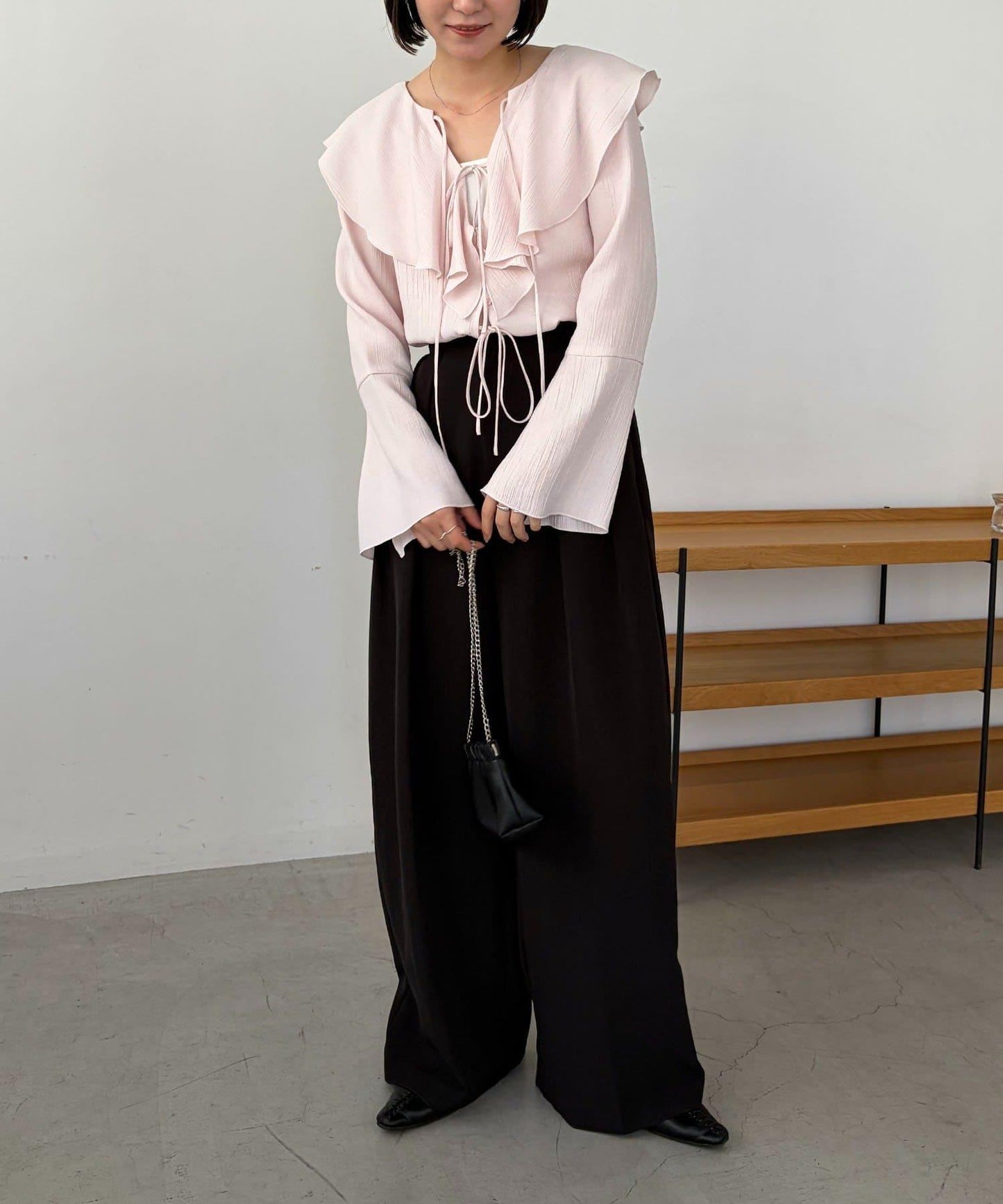 荷葉邊蝴蝶結襯衫