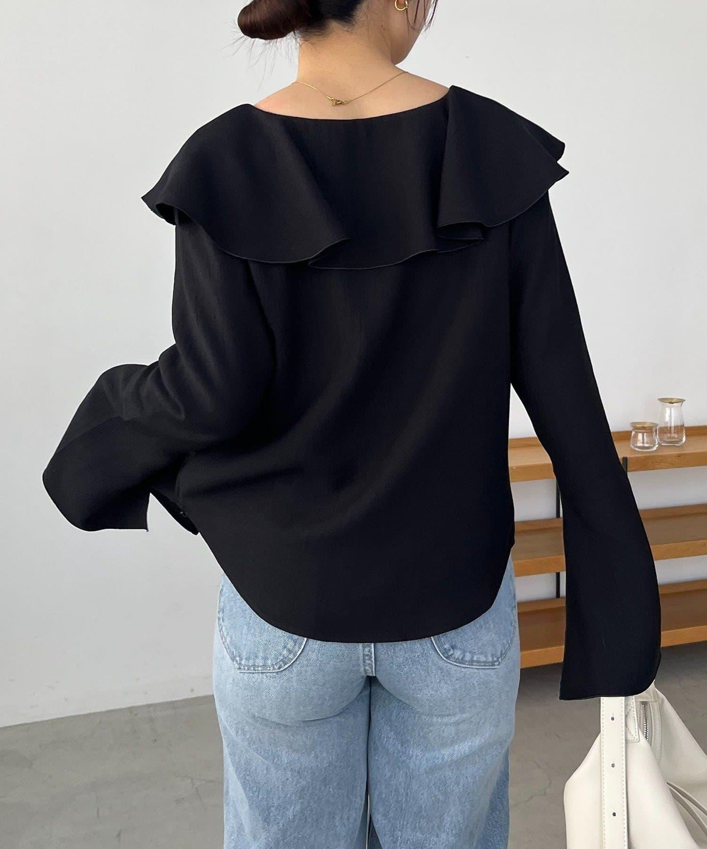 荷葉邊蝴蝶結襯衫