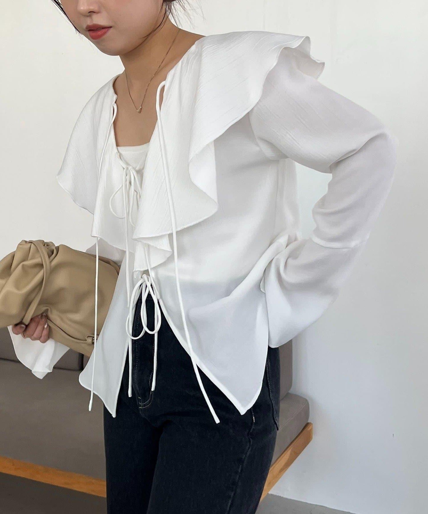 荷葉邊蝴蝶結襯衫