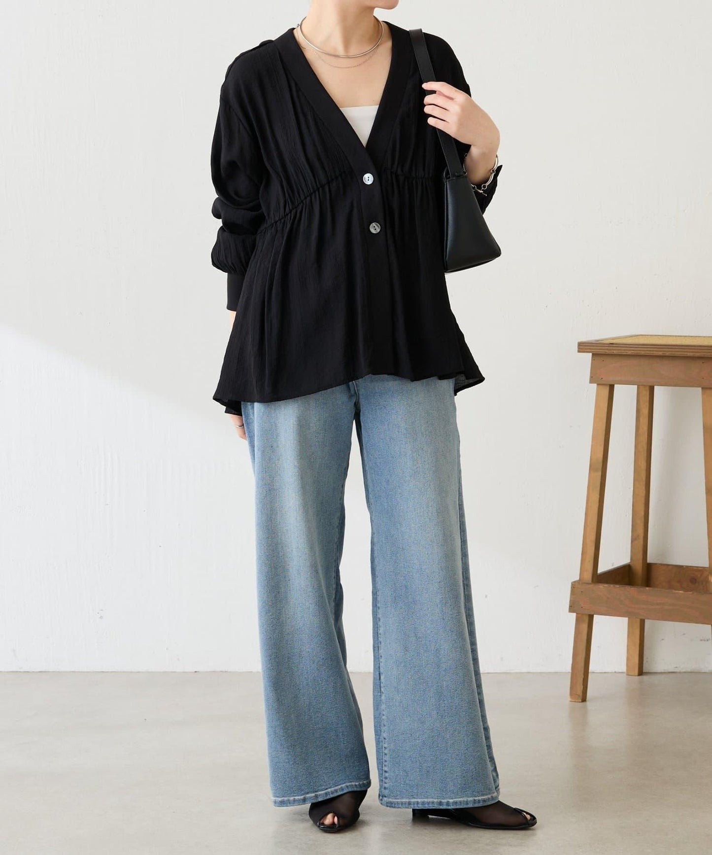 修飾身形 褶皺拼接 襯衫式開衫