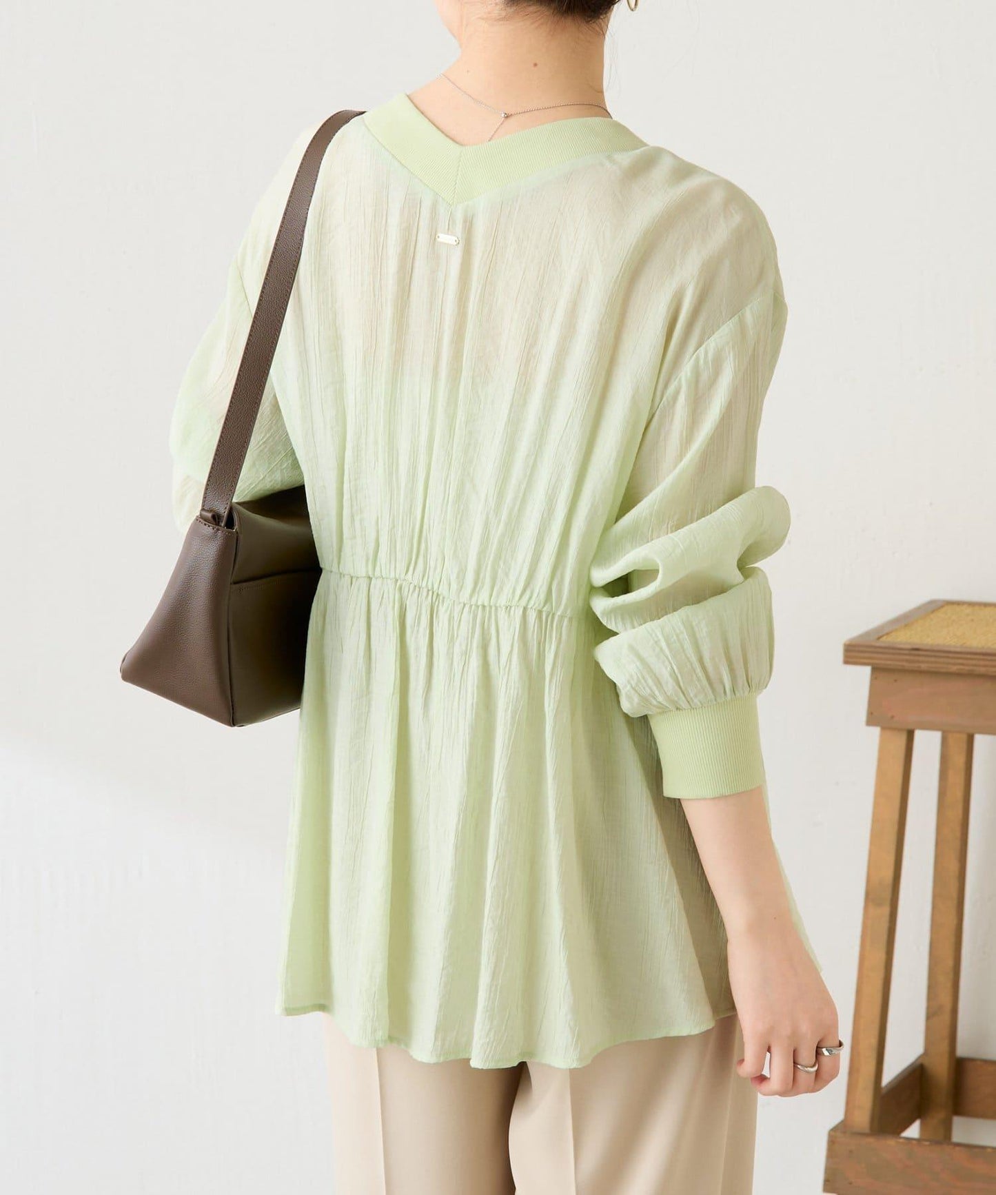 修飾身形 褶皺拼接 襯衫式開衫