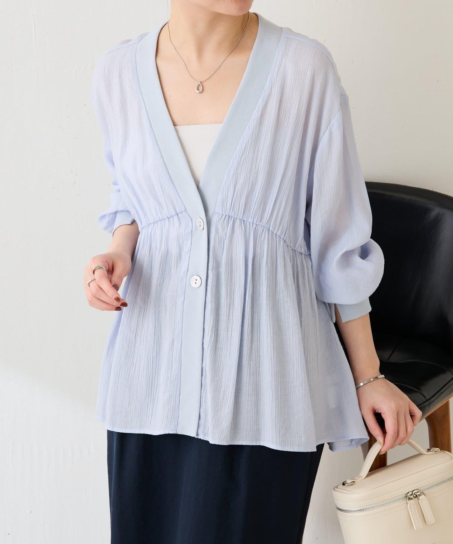 修飾身形 褶皺拼接 襯衫式開衫