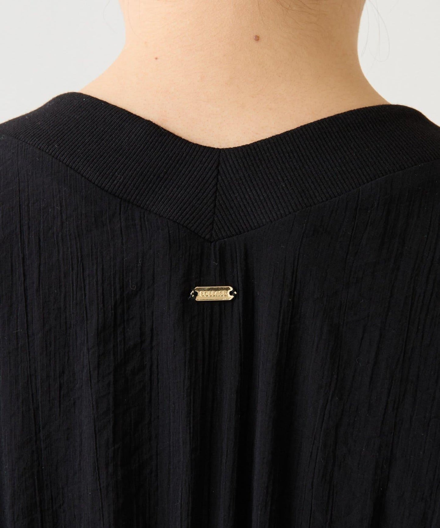 修飾身形 褶皺拼接 襯衫式開衫