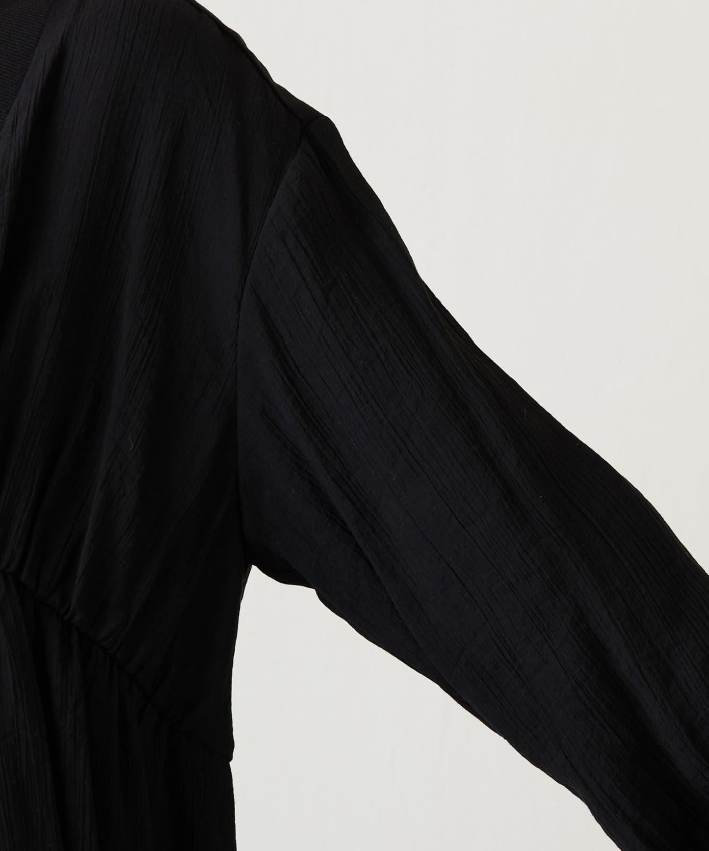 修飾身形 褶皺拼接 襯衫式開衫