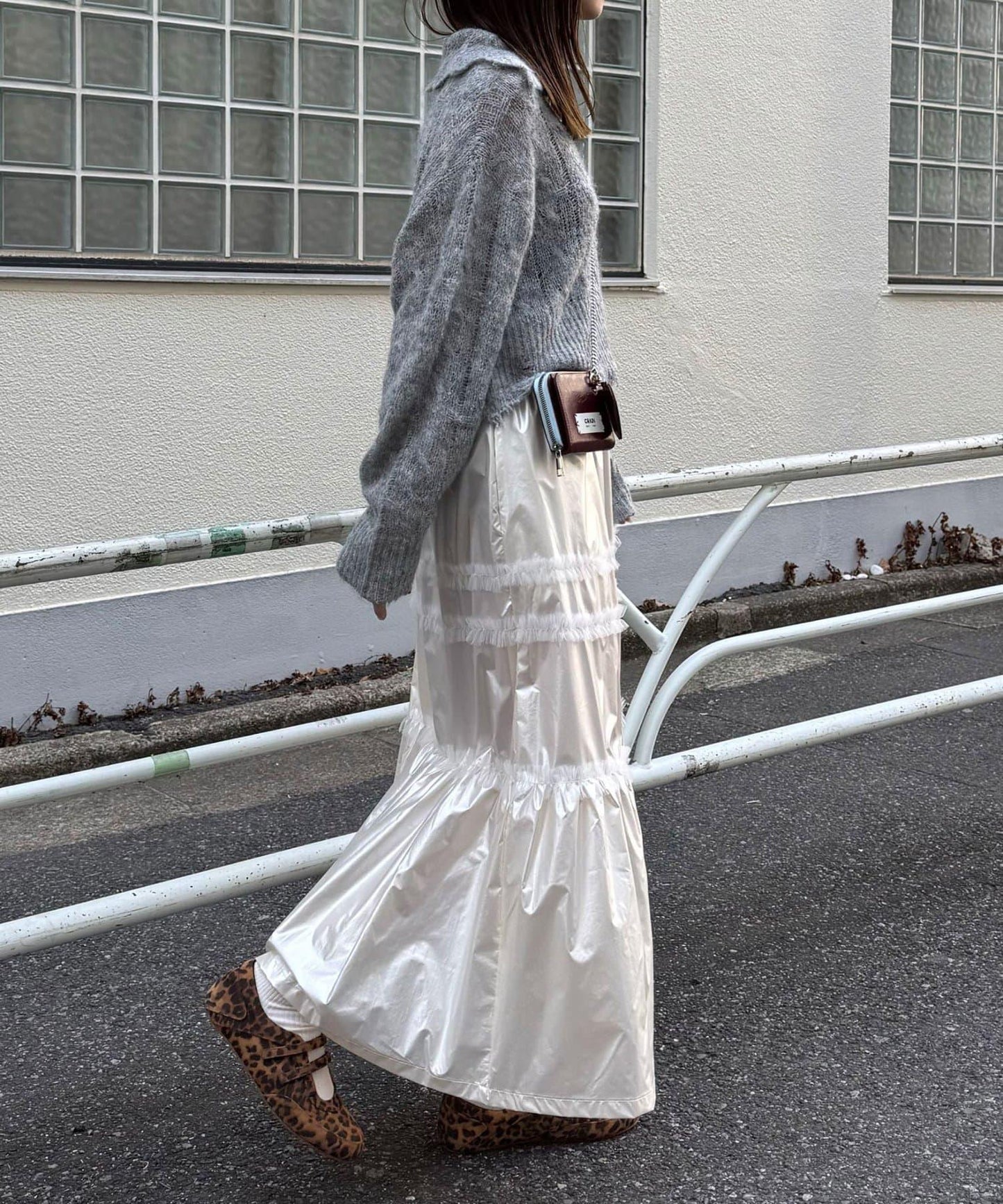 亮面網紗荷葉邊層疊半身裙