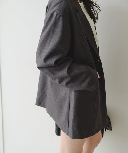 可拆卸蕾絲多方式設計夾克