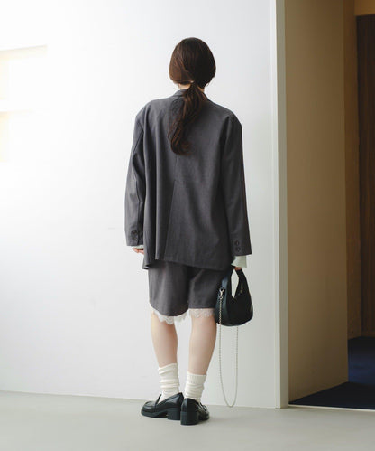 可拆卸蕾絲多方式設計夾克