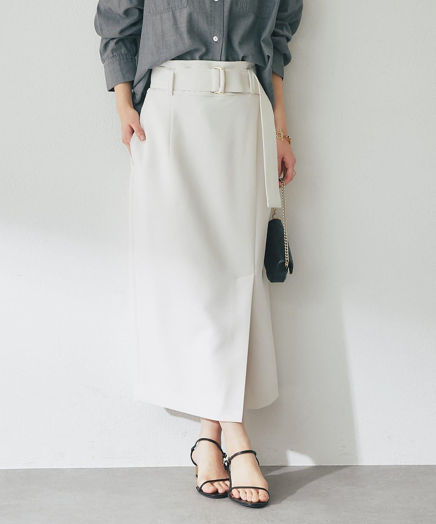 腰帶設計 窄擺半身裙