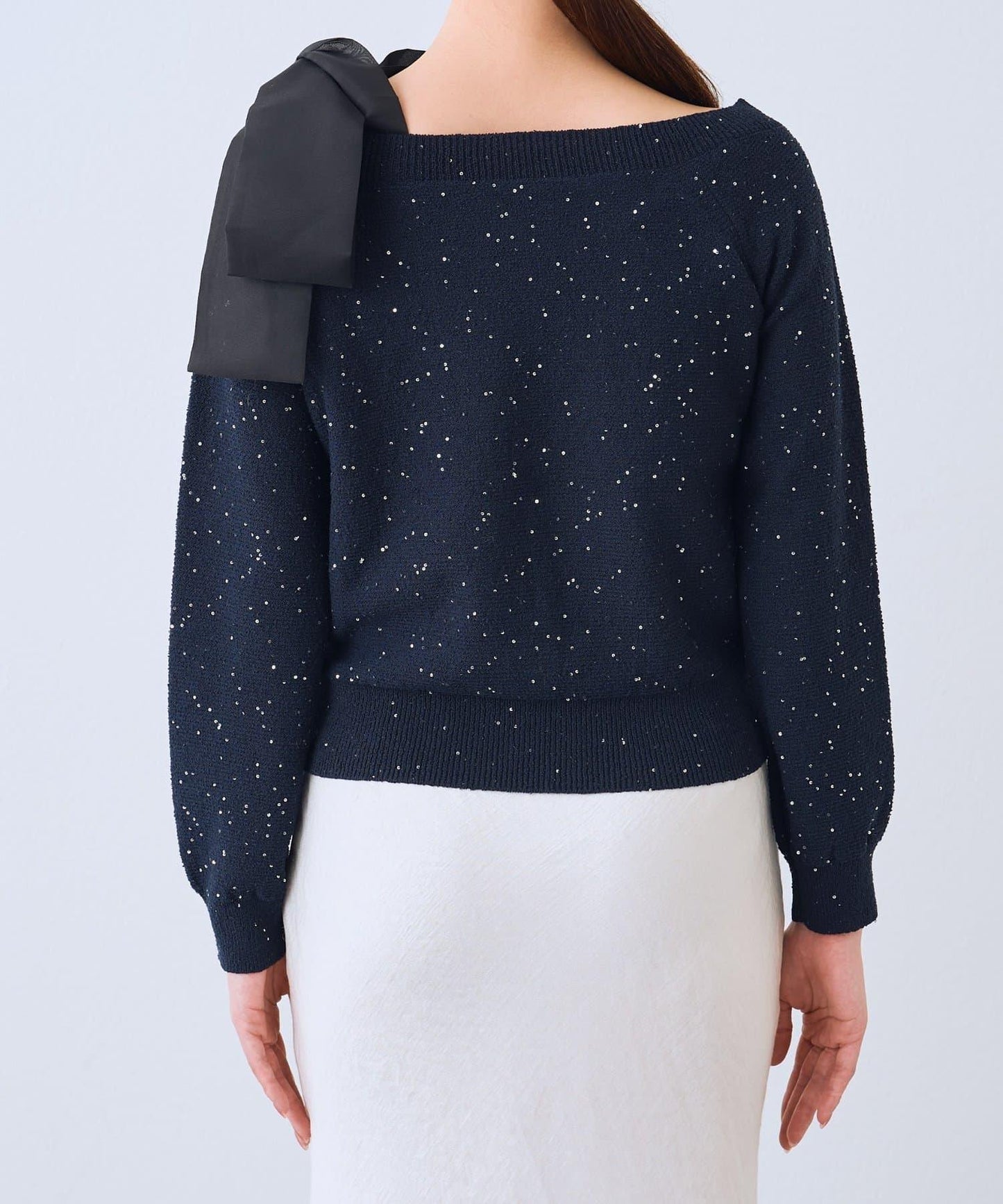 亮片圈圈紗露肩蝴蝶結針織上衣