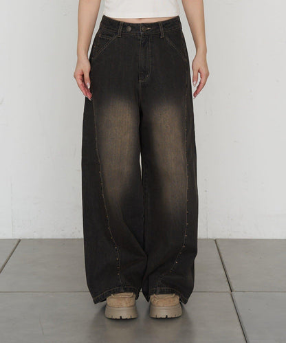 鉚釘設計 闊腿 牛仔面料 牛仔褲