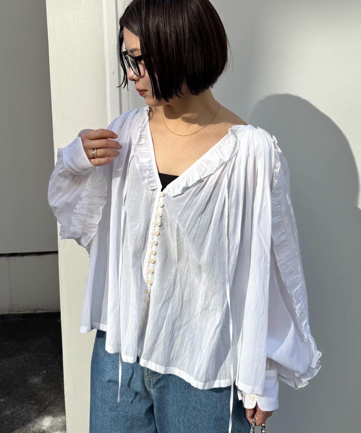 willow 透紗蓬鬆荷葉邊襯衫