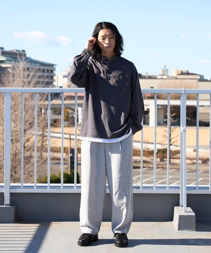 Relax Fit 亞麻混紡 立領 套頭襯衫