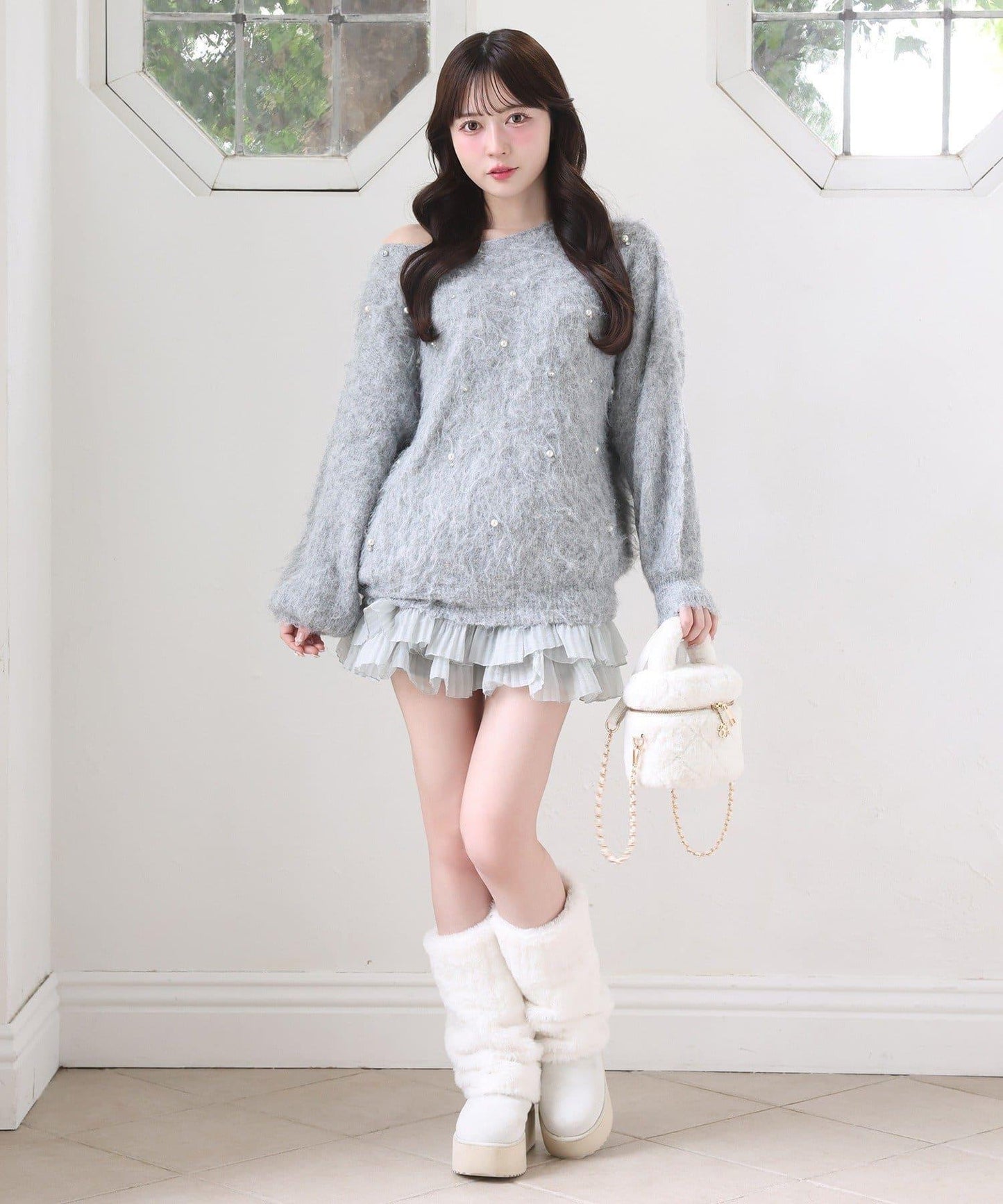 珠飾毛絨針織上衣