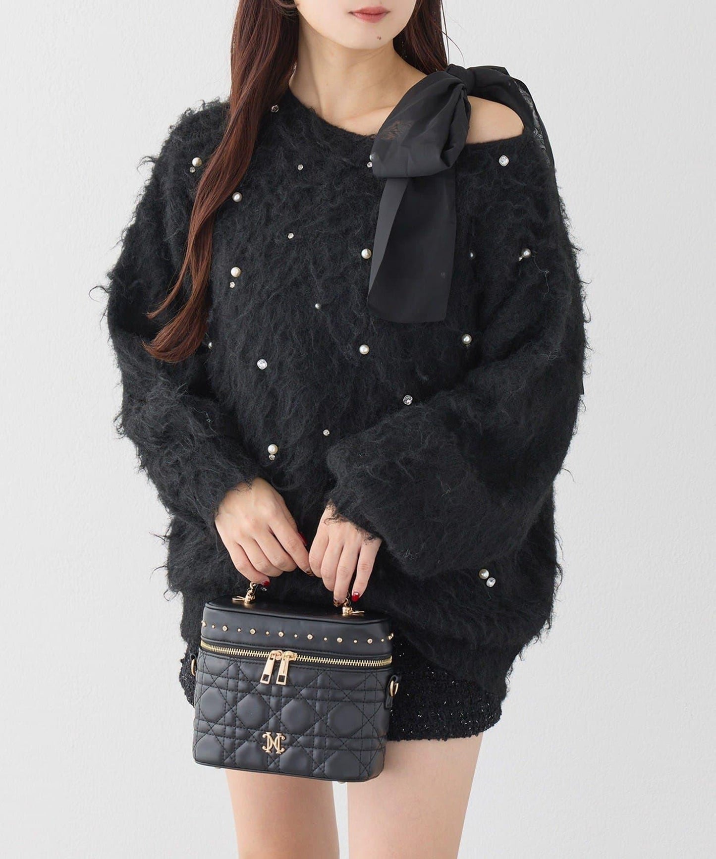 珠飾毛絨針織上衣