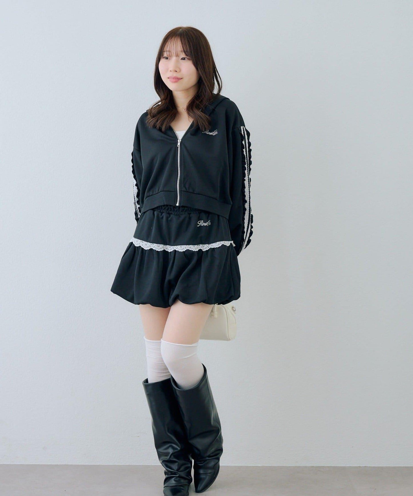 RMAF 成套 運動風蕾絲 連帽衛衣