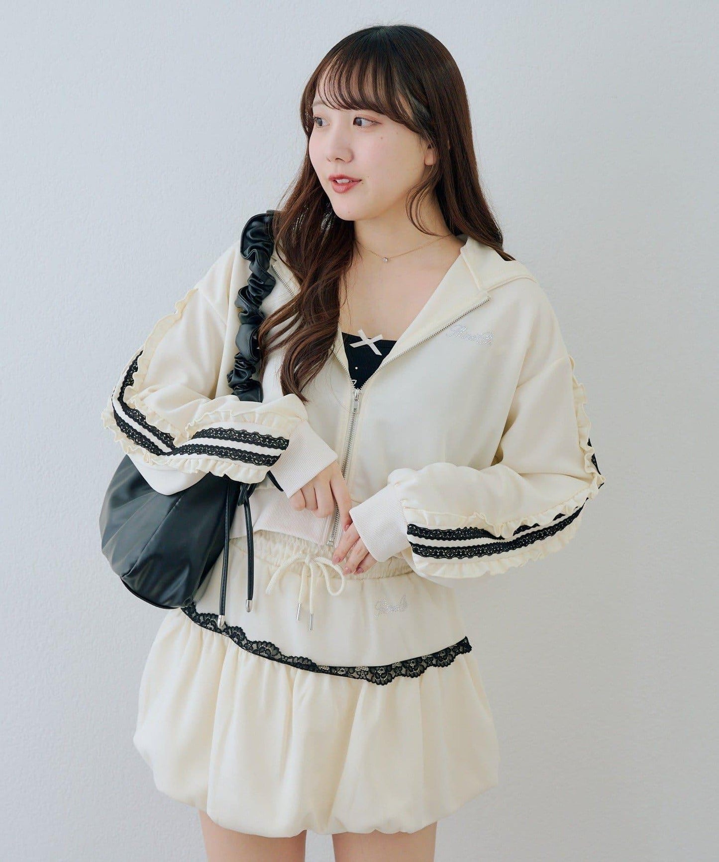 RMAF 成套 運動風蕾絲 連帽衛衣