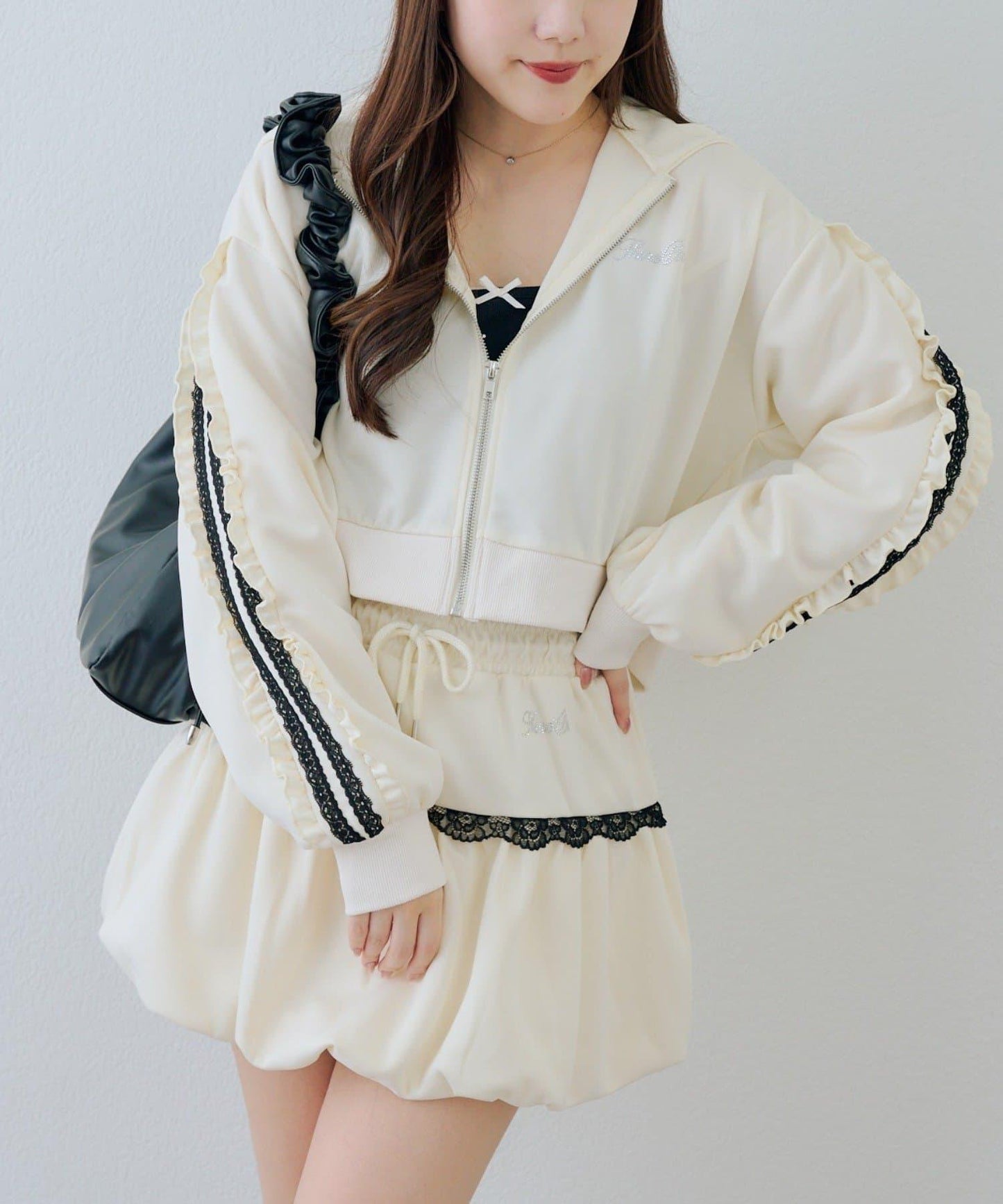 RMAF 成套 運動風蕾絲 連帽衛衣