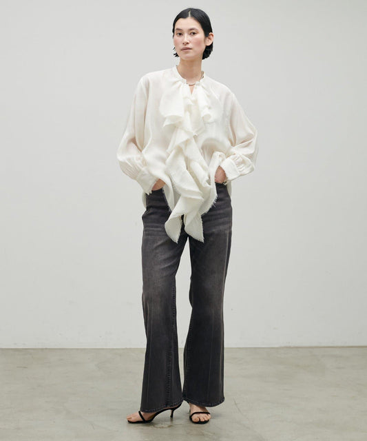 彈力喇叭牛仔褲