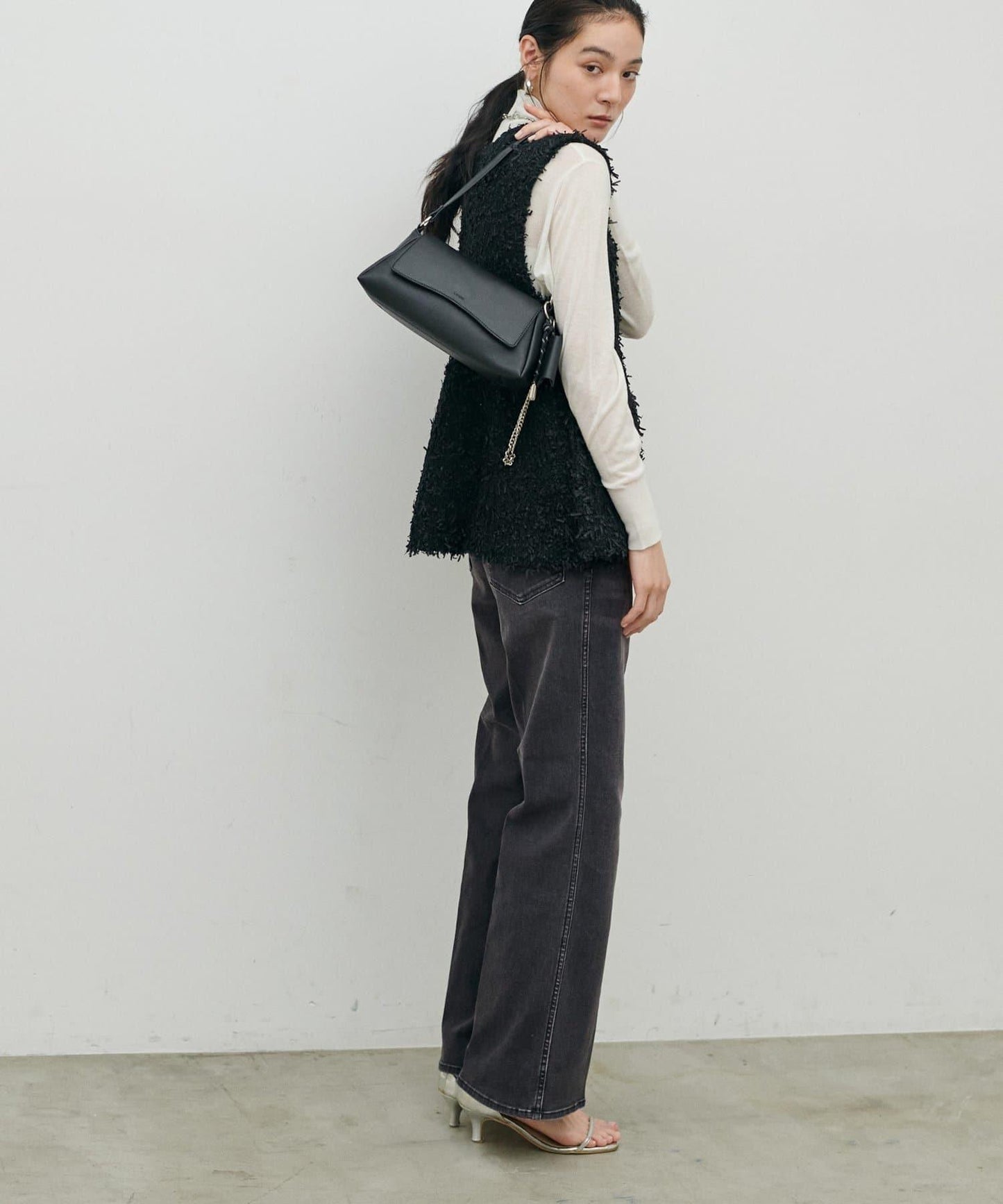 彈力喇叭牛仔褲