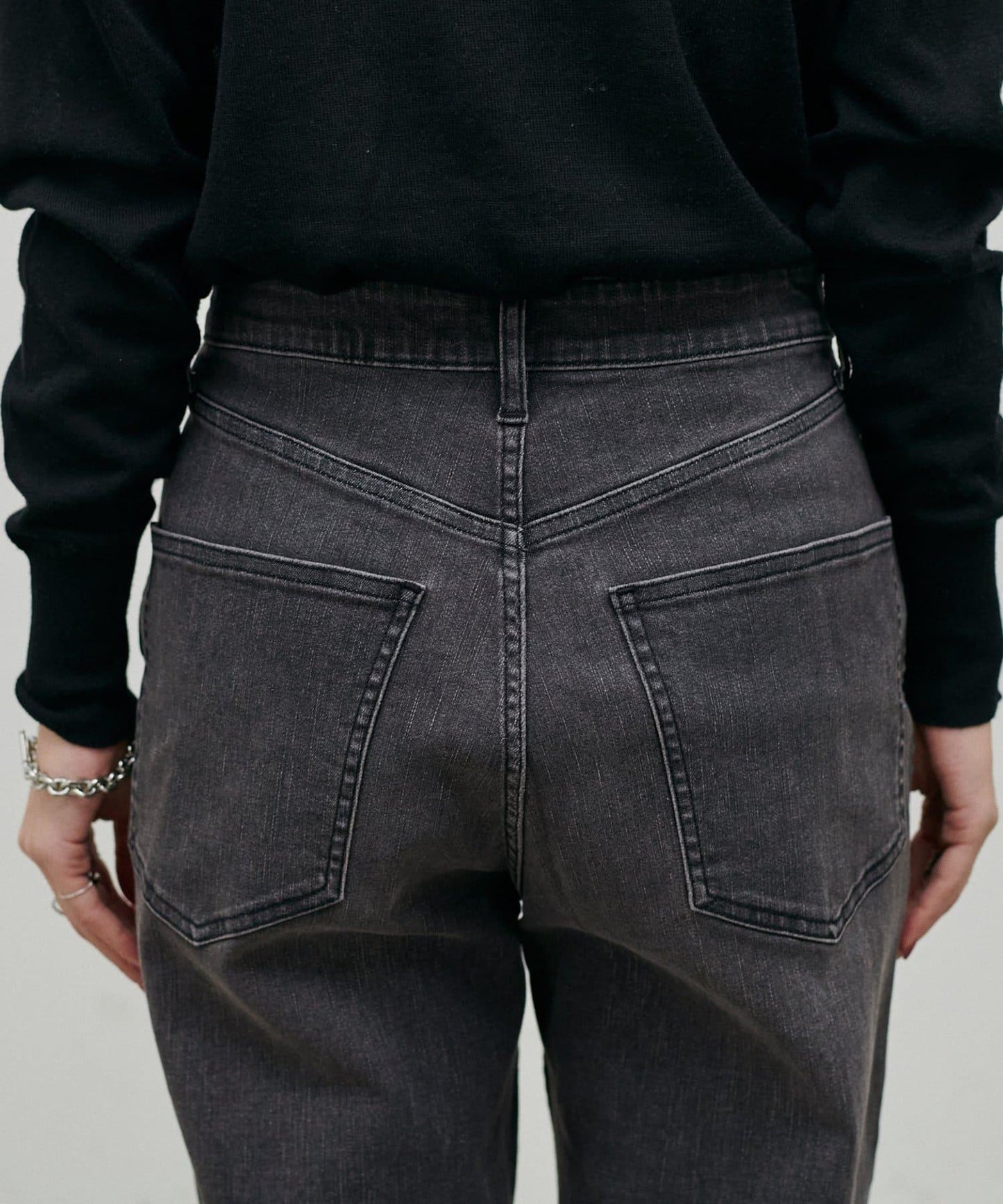 彈力喇叭牛仔褲