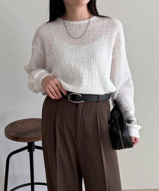 圓弧下襬剪裁襯衫