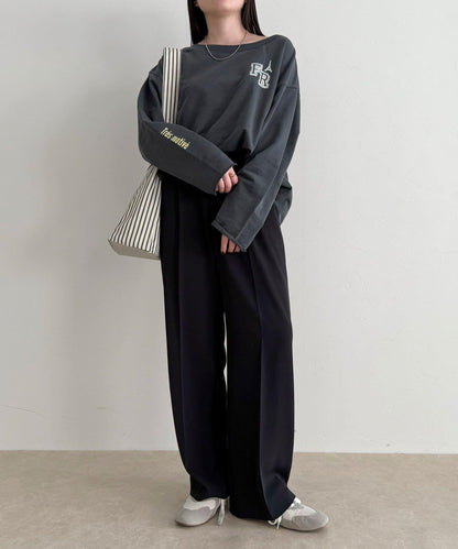 做舊毛圈露肩套頭衛衣