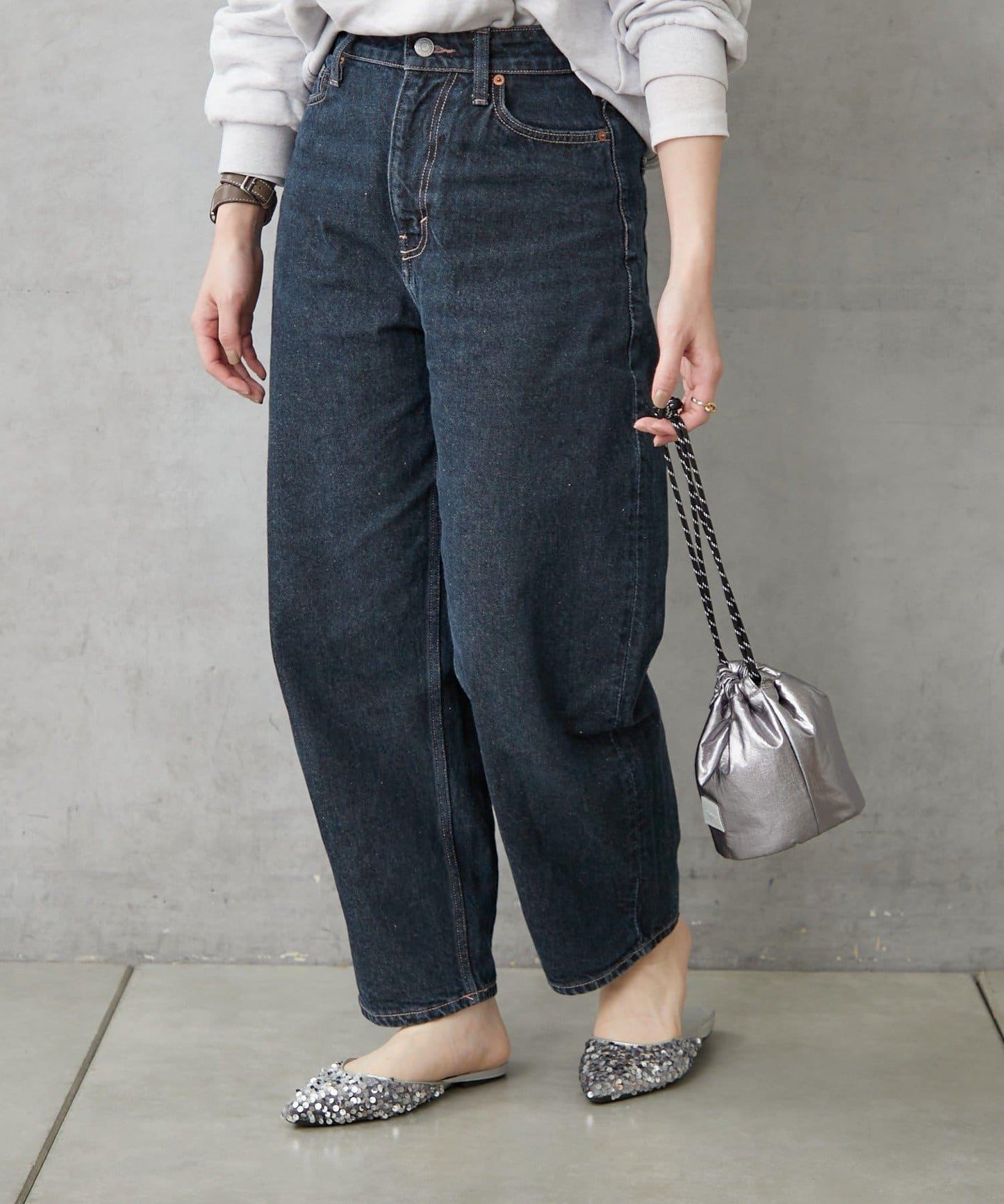 金屬感迷你束口包