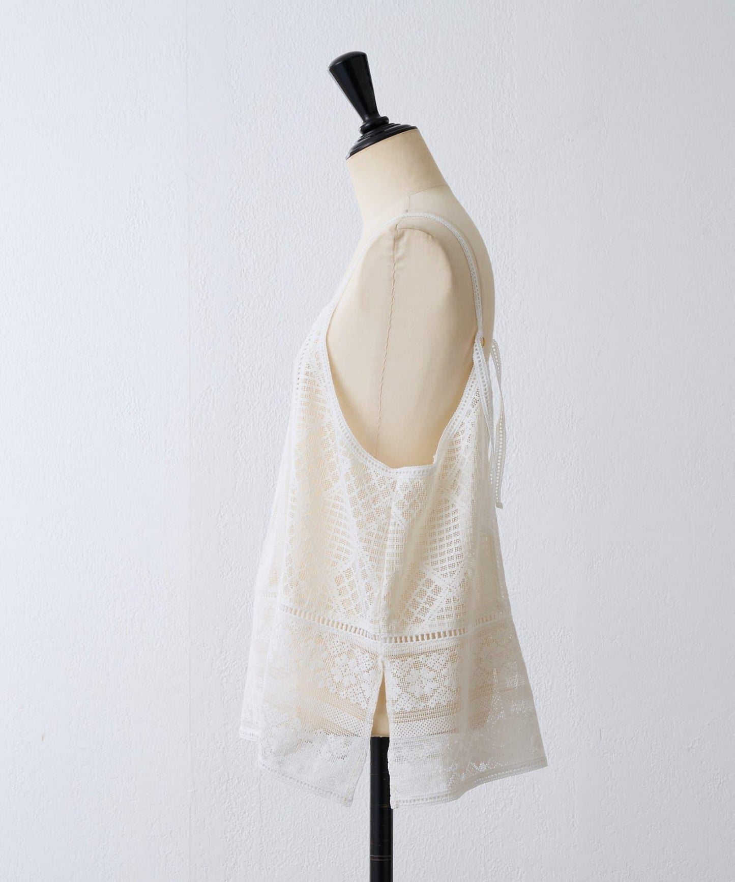 全蕾絲設計 吊帶背心