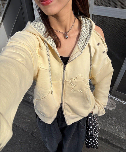 肩部開衩金屬釦眼貼布裝飾 拉鍊連帽衛衣