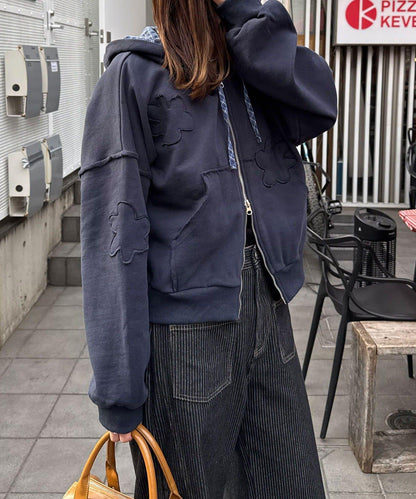 肩部開衩金屬釦眼貼布裝飾 拉鍊連帽衛衣