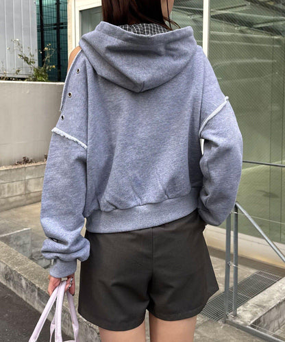 肩部開衩金屬釦眼貼布裝飾 拉鍊連帽衛衣