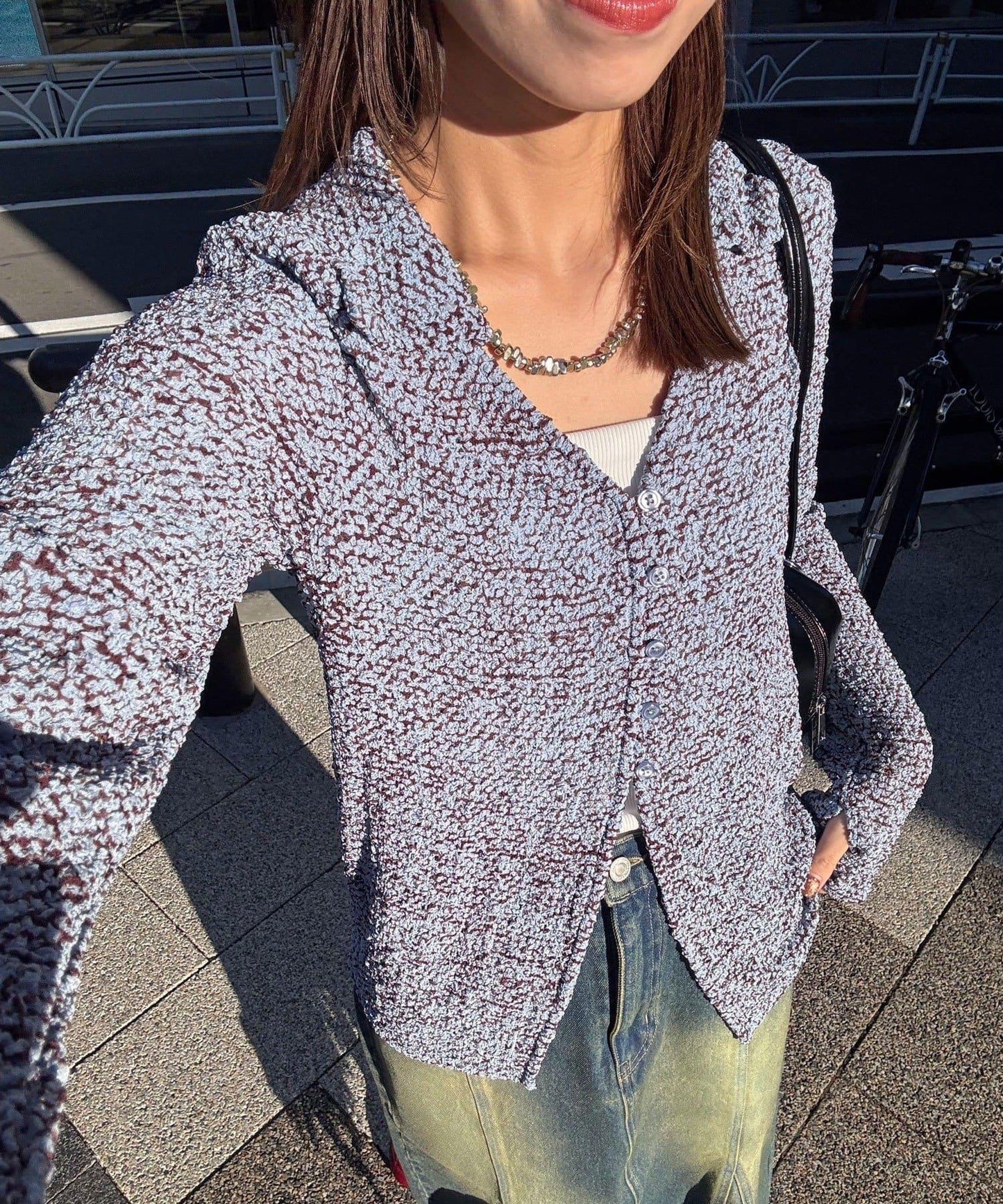 凹凸紋V領開襟襯衫