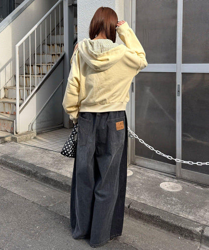 肩部開衩金屬釦眼貼布裝飾 拉鍊連帽衛衣