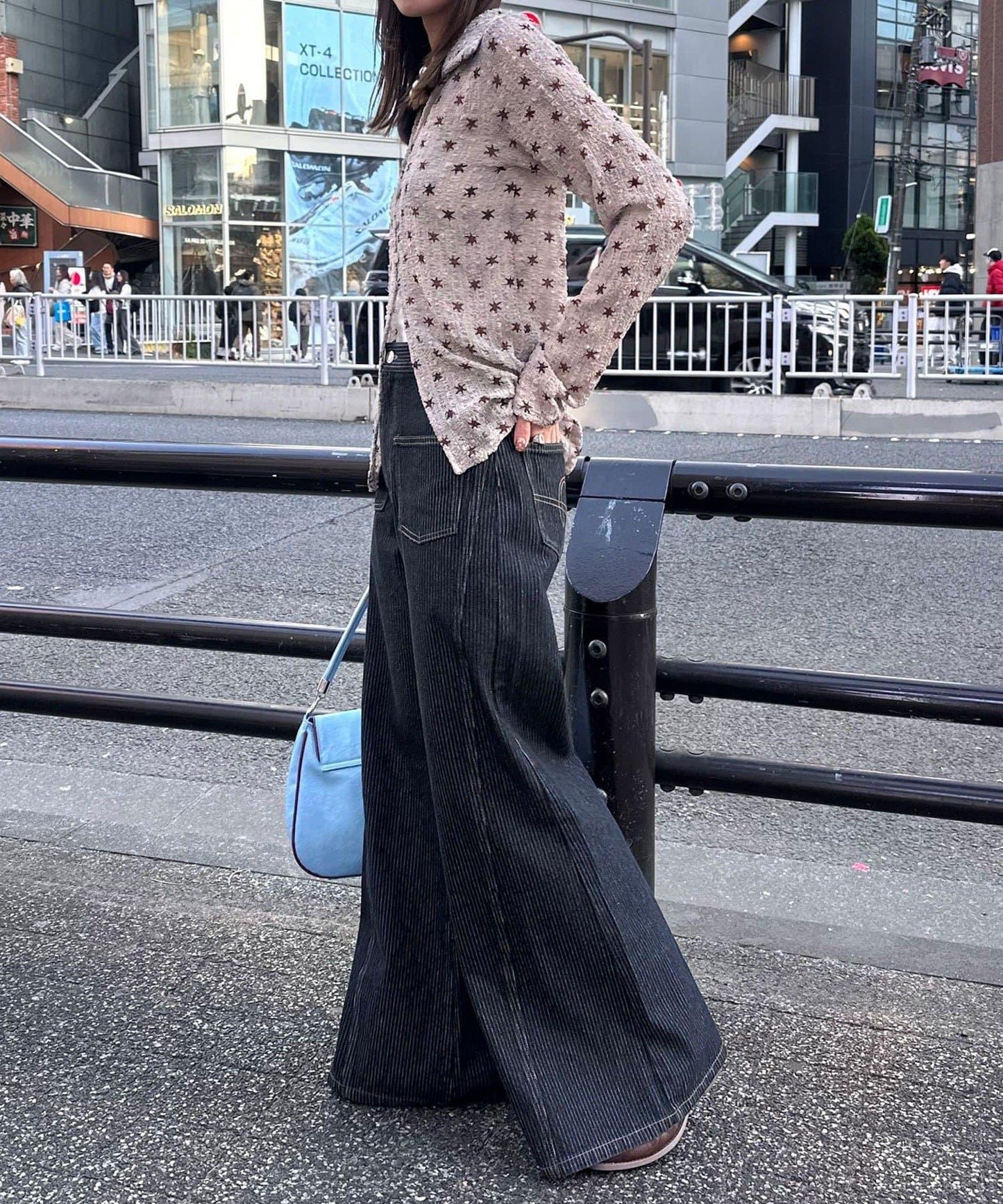 凹凸紋V領開襟襯衫